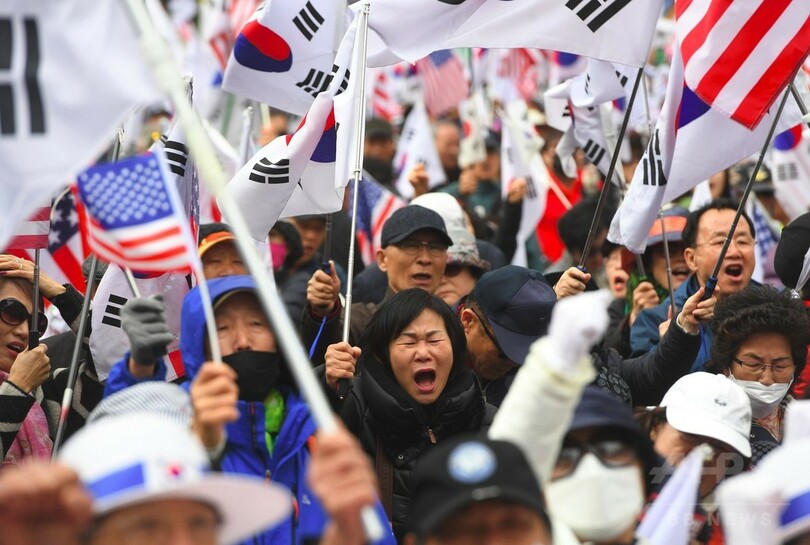 朴前大統領に懲役24年 収賄などで有罪判決