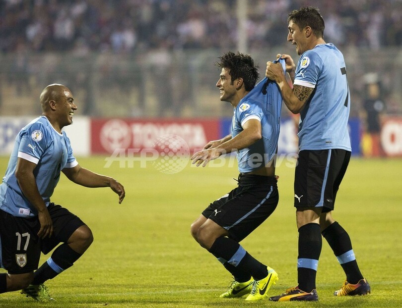 ウルグアイ、5発でヨルダンに大勝 W杯大陸間プレーオフ