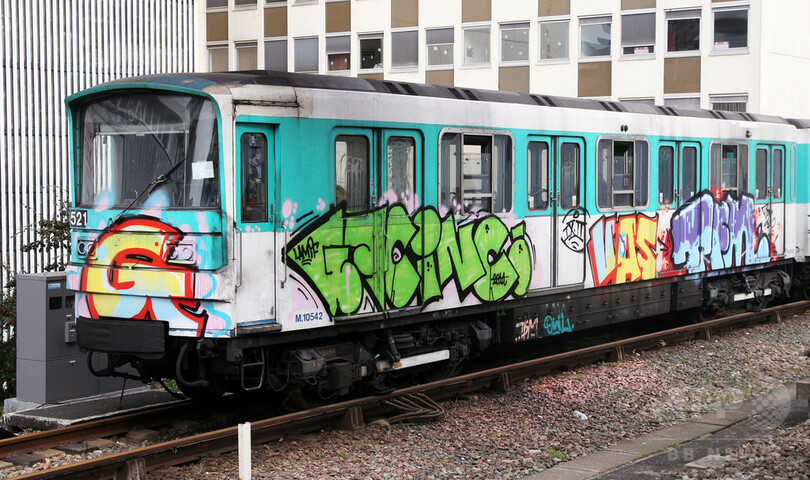 グラフィティ描くため列車を急停車、ギャング5人逮捕 スペイン