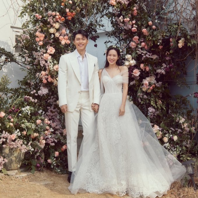 ソン・イェジン♥ヒョンビン、結婚3カ月で妊娠…「大切な命を守る