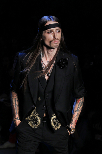 【極美品】ジョン ガリアーノ　ドレープコート 立体フォルム　個性派デザイン　M メゾン マルジェラ 「アーティザナル」 コレクション デザインド バイ