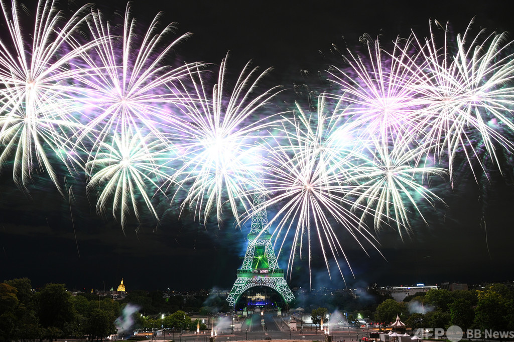 ばら色のパリ 像は永遠 ドラマ エミリー パリへ行く 人気 写真5枚 国際ニュース Afpbb News