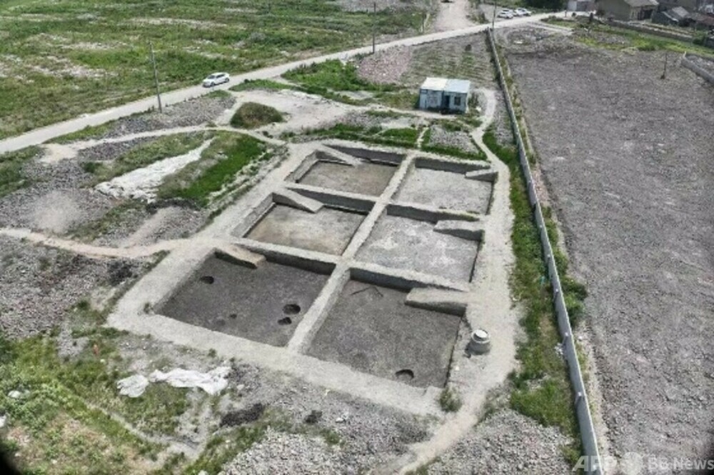 img_cebc9897755546b41bc710cdd9