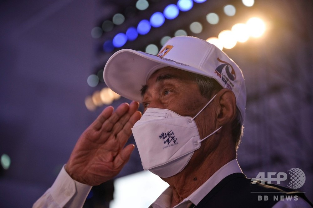 朝鮮戦争の休戦協定から67年、南北で対照的な記念式典 写真16枚 国際ニュース:AFPBB News