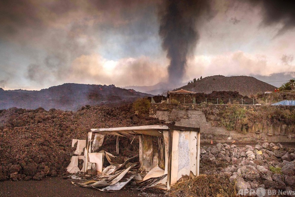 溶岩で家屋100軒破壊 カナリア諸島の火山噴火