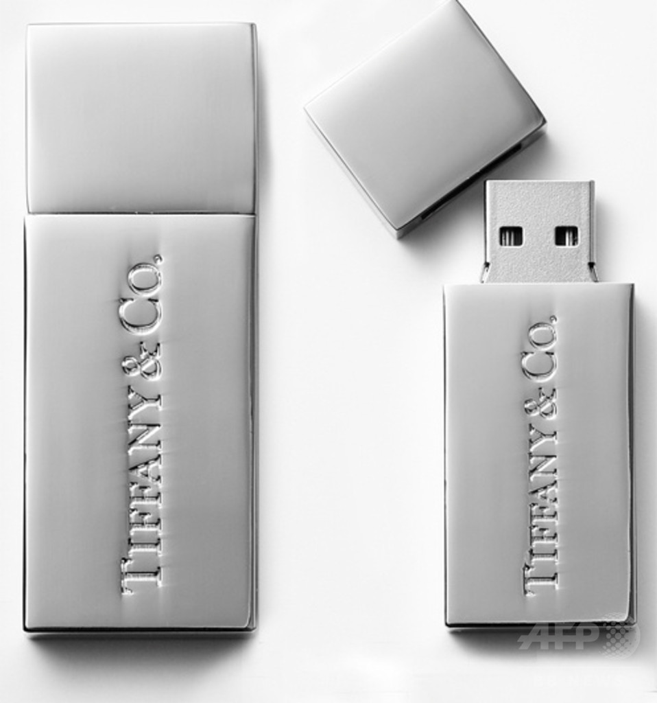 「ティファニー」USB付きスタイルブック『TIFFANY A to Z』、12月17日発売