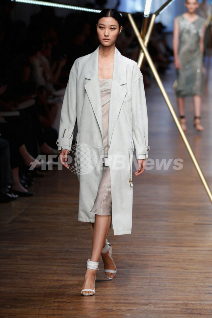 ＜14年春夏NYコレクション＞ジェイソン ウー