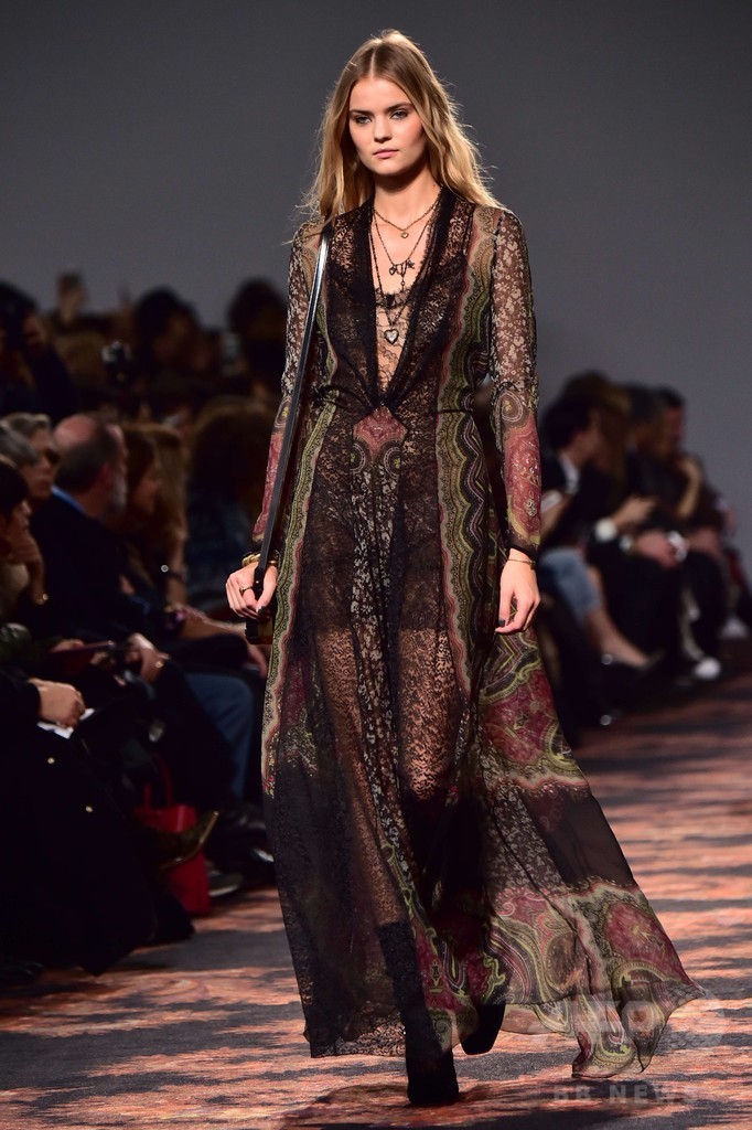 「エトロ」16/17年秋冬コレクション