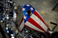 映画『イージー・ライダー（Easy Rider）』で米俳優ピーター・フォンダ（Peter Fonda）さんが乗ったハーレーダビッドソン（Harley-Davidson）。米ロサンゼルス（Los Angeles）北西部カラバサス（Calabasas）のオークションハウス「プロファイルズ・イン・ヒストリー（Profiles in History）」で（2014年9月18日撮影）。(c)AFP/Mark RALSTON