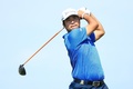 男子ゴルフ米国ツアーメジャー第2戦、全米オープン選手権を控え、練習ラウンドに臨む松山英樹（2017年6月13日撮影）。(c)AFP/Getty Images/Andrew Redington