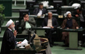 イラン議会で演説するハッサン・ロウハニ大統領（2019年12月8日撮影、資料写真）。(c)STR / AFP