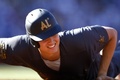 MLBオールスターゲーム2022。けん制で刺されたロサンゼルス・エンゼルスの大谷翔平（2022年7月19日撮影）。(c)Ronald Martinez/Getty Images/ AFP