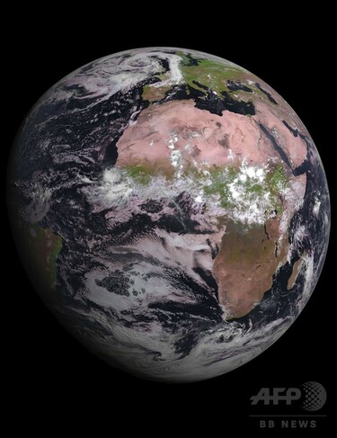 宇宙から見た地球、衛星MSG-4初撮影 写真1枚 国際ニュース：AFPBB News