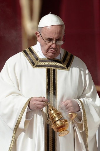 新法王のツイッターが人気、フォロワー500万人に