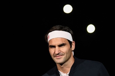 フェデラー、全米決勝のセレーナは「行き過ぎだった」