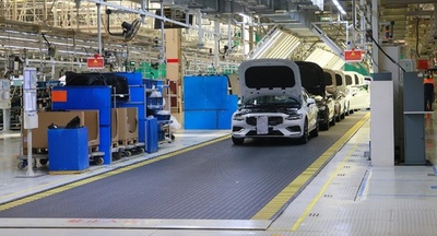1〜4月の中国の自動車生産・販売台数 いずれも1000万台突破
