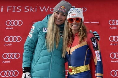 元五輪女王のマンキュソが現役引退を表明、ボンも涙