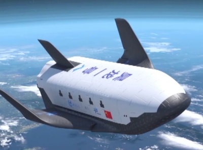 中国の宇宙ステーション貨物輸送機「昊龍」の模型が中国航空ショーに登場