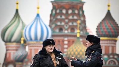 ロシア、景気後退入り 2四半期連続のマイナス成長