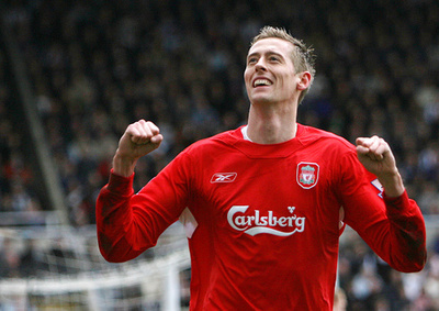 クラウチが現役引退表明、元イングランド代表の長身FW