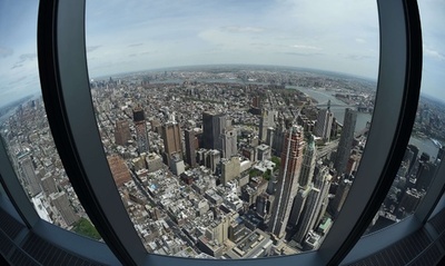 全米一高いビルの展望台が完成、ニューヨークのテロ跡地