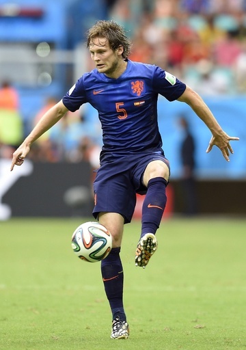 マンU、オランダ代表のブリントと正式に契約