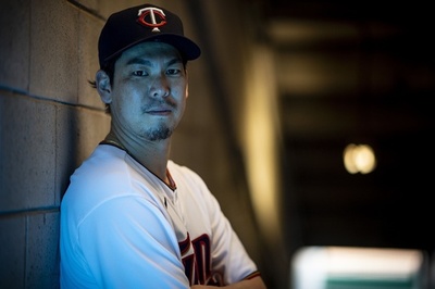 ツインズの前田健太、春季キャンプ恒例のフォトデーに参加