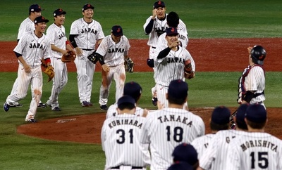 侍ジャパン、韓国との接戦制し決勝進出  東京五輪