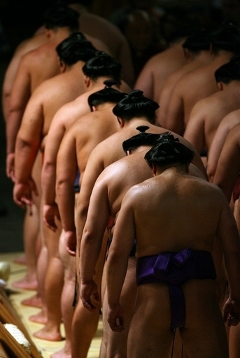 大相撲の野球賭博問題、警視庁が相撲部屋など一斉捜索