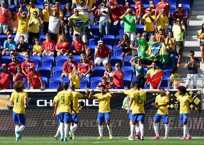 ブラジルが親善試合でコスタリカに勝利、再招集のフッキが決勝点