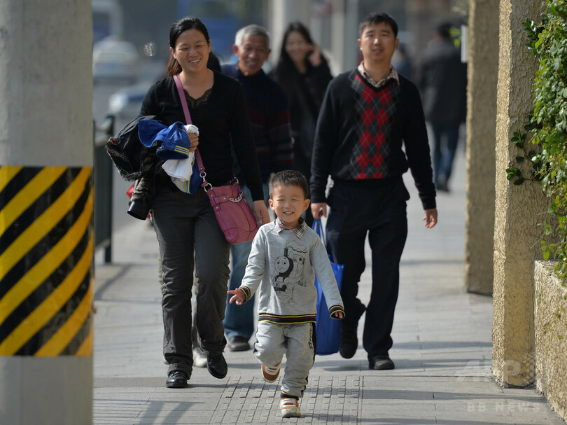 中国の人口、20年までに約14億2000万人に 政府見通し