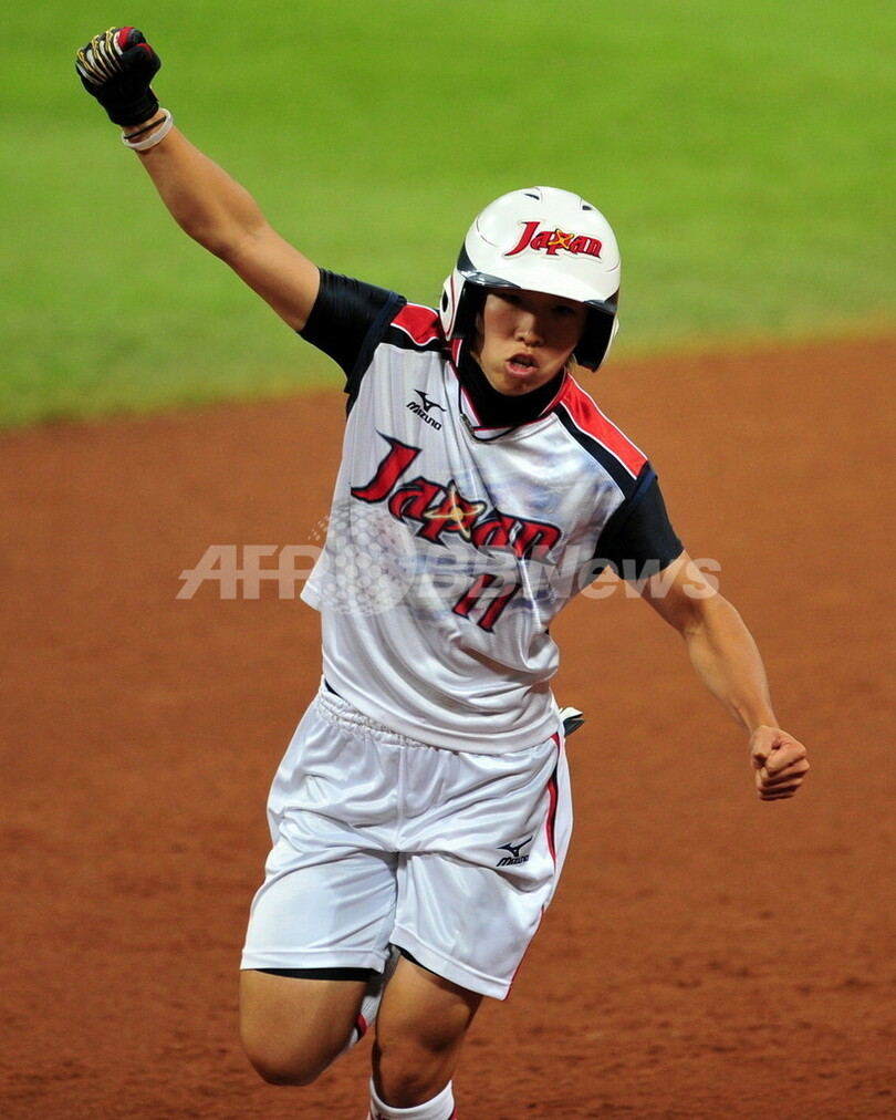 日本 米国を下し金メダルを獲得