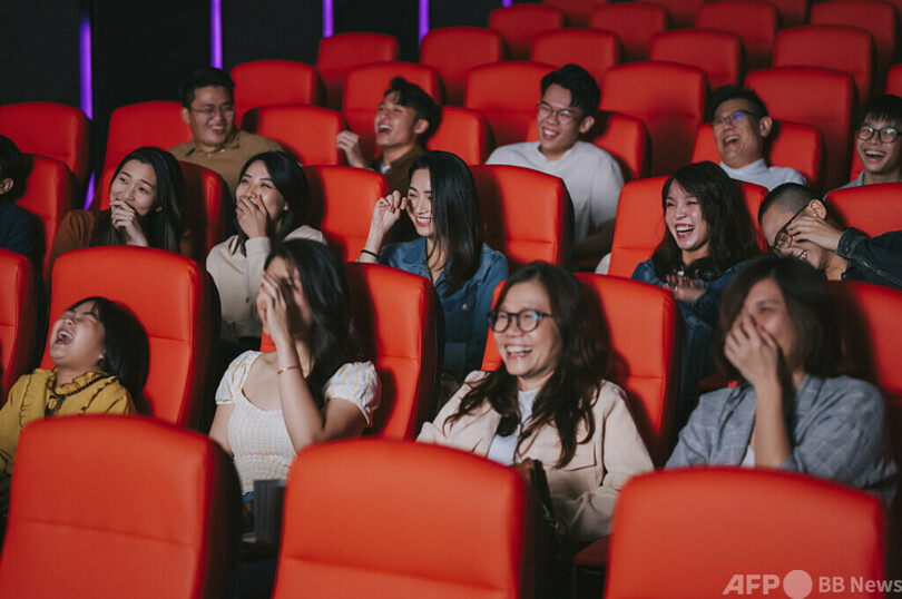 映画を10時間以上ぶっ続けで鑑賞して緊急搬送 急性緑内障発作で