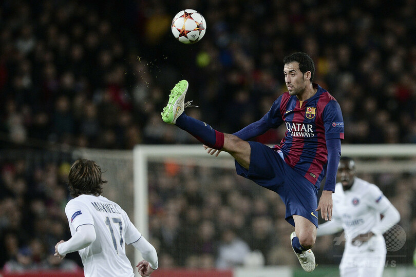 バルセロナ ブスケツと19年まで契約延長 写真1枚 国際ニュース Afpbb News