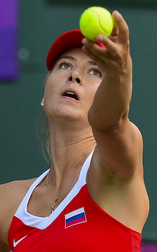 シャラポワがクライシュテルスを退け準決勝進出 写真10枚 国際