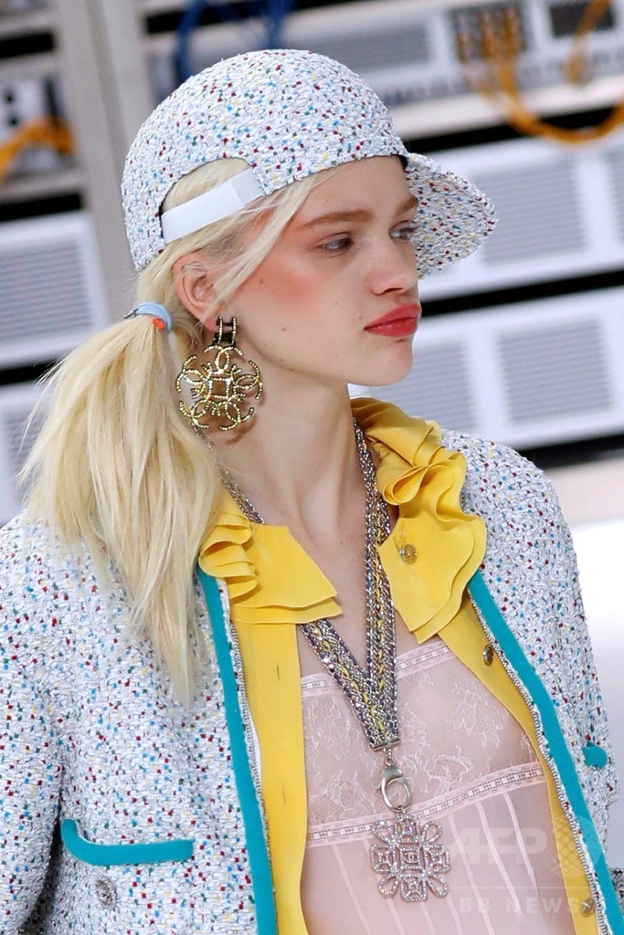 「シャネル」17年春夏