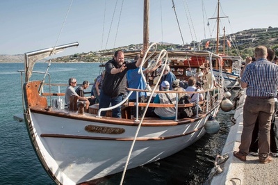 イスラエル海軍、ガザ支援船を拿捕 海上封鎖破り試みる