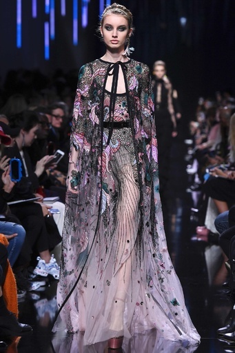 「エリー・サーブ」17/18年秋冬