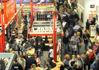 EU、独ブックフェアで電子図書館立ち上げ 14万点を無料提供