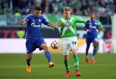 2位ボルフスブルクとシャルケはドロー、バイエルンが優勝に前進