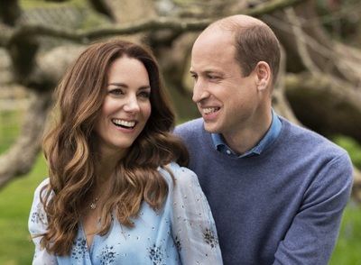 ウィリアム王子夫妻結婚10周年 王室が記念写真を公開