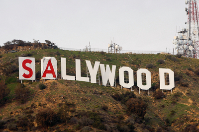 ハリウッドの景観を守れ、米団体が資金集めのパフォーマンス