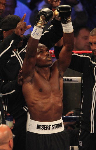 パッキャオが判定負けでWBOウェルター級王座から陥落