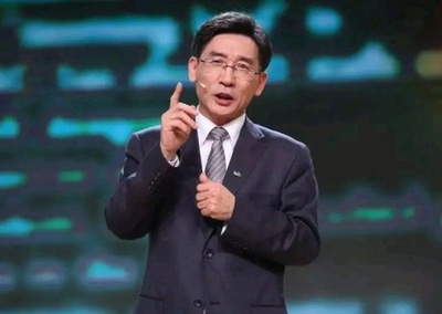 史上初の快挙! 中国人科学者がバックリー凝縮系賞受賞