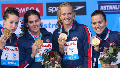 ＜第12回世界水泳選手権＞競泳、米国 世界新記録で女子4x200メートル自由形リレーを制す - オーストラリア