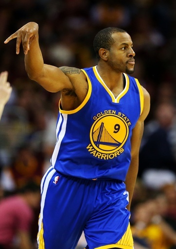 ウォリアーズが快勝、イグダーラの活躍で2勝2敗のタイに戻す