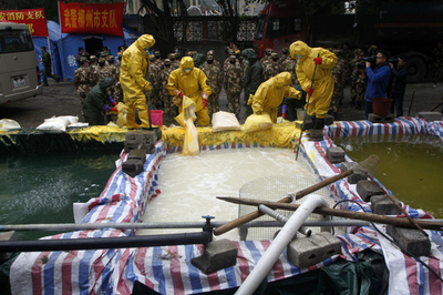 中国南部の川でカドミウム汚染、8人の身柄を拘束