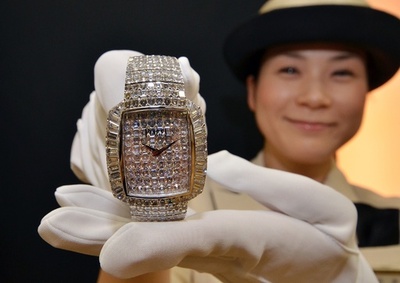 1億8000万円の腕時計も、三越本店でワールドウオッチフェア