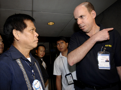 カンタス機の穴開き事故、酸素シリンダーの欠落発覚