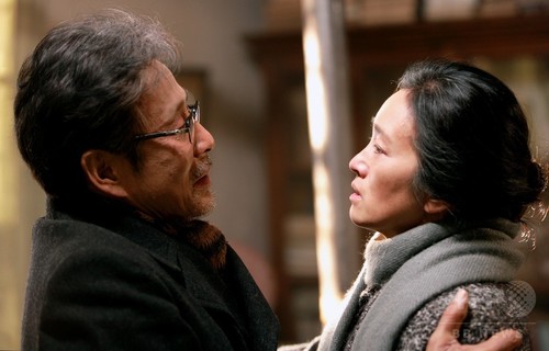 巨匠チャン・イーモウ監督最新作『妻への家路』3月6日公開 巨匠チャン・イーモウ監督最新作『妻への家路』3月6日公開